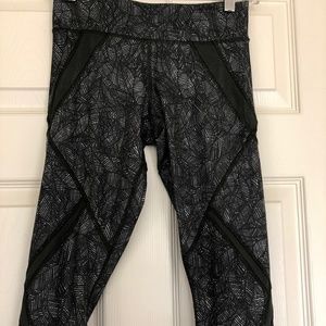 Lululemon Cropped Running Tights sz 4